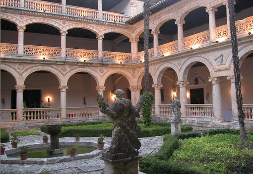 свадьба в замке в Испании